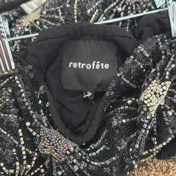 Retrofête beaded mini skirt - Picture 2 of 4